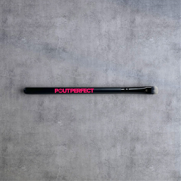 Pout Perfect cosmetic small lip brush for precise application with black handle and soft bristles